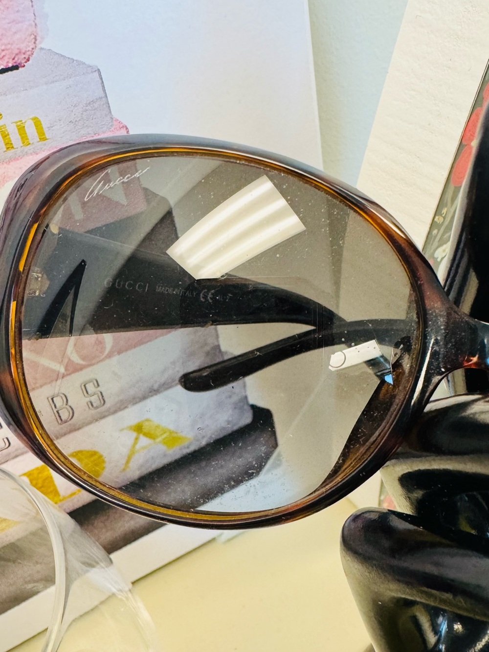 Gucci Brown Tortoiseshell Oversized Women's Sunglasses - Picture 5 of 7